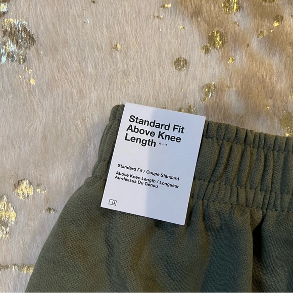 NWT NIKE XS Sportswear Club Fleece Graphic Cotton Short Olive Green Logo - Picture 5 of 10